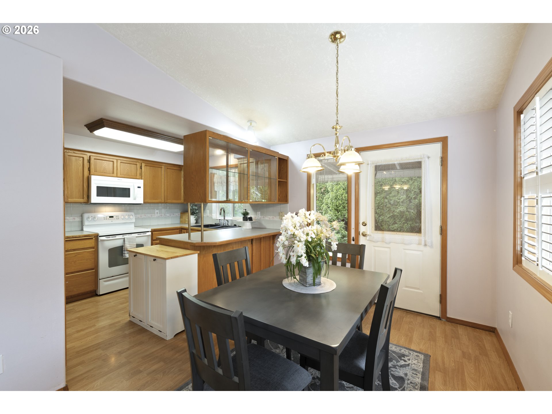 1143 Sw James Ct Property Photo 12