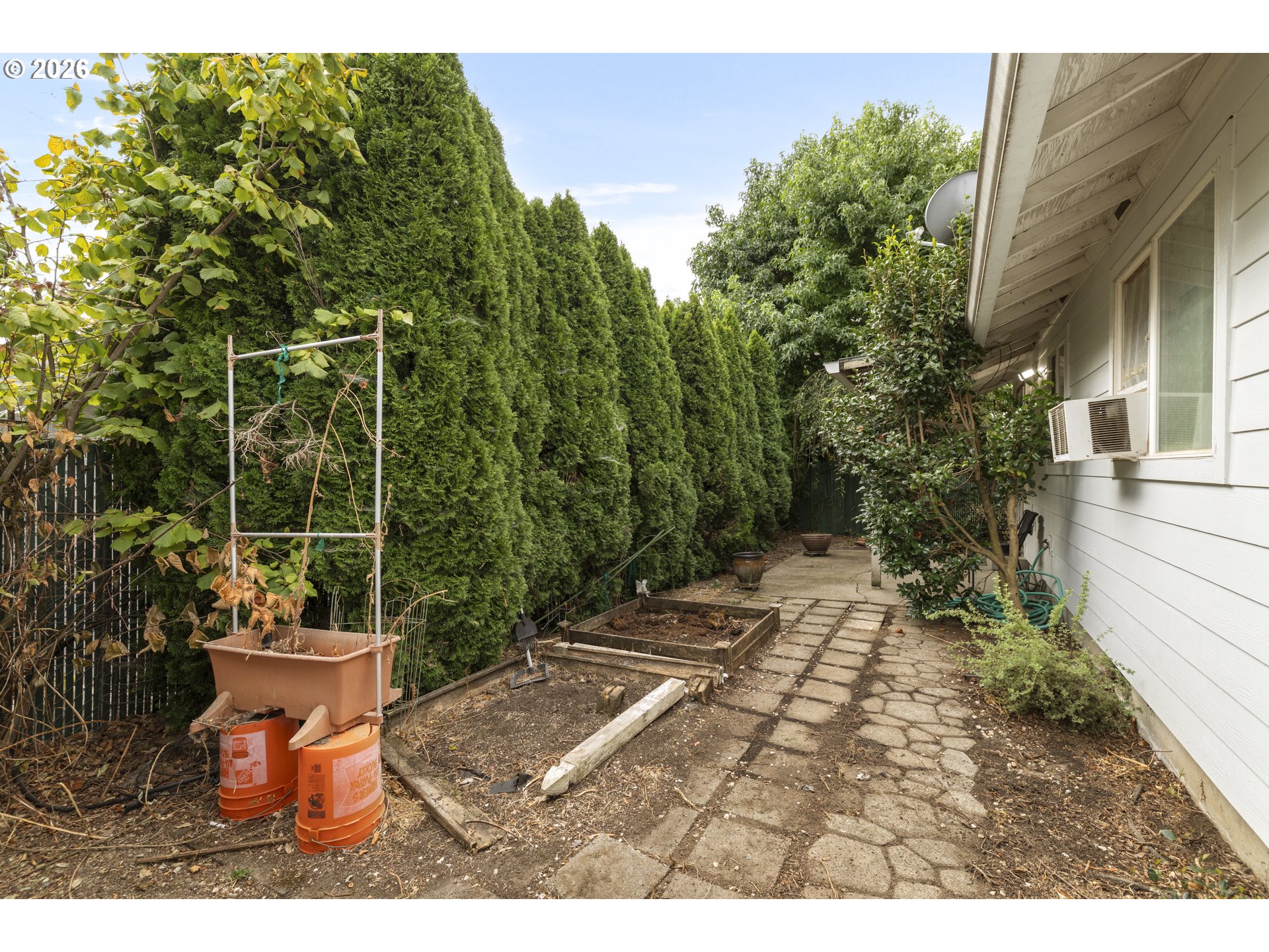 1143 Sw James Ct Property Photo 33