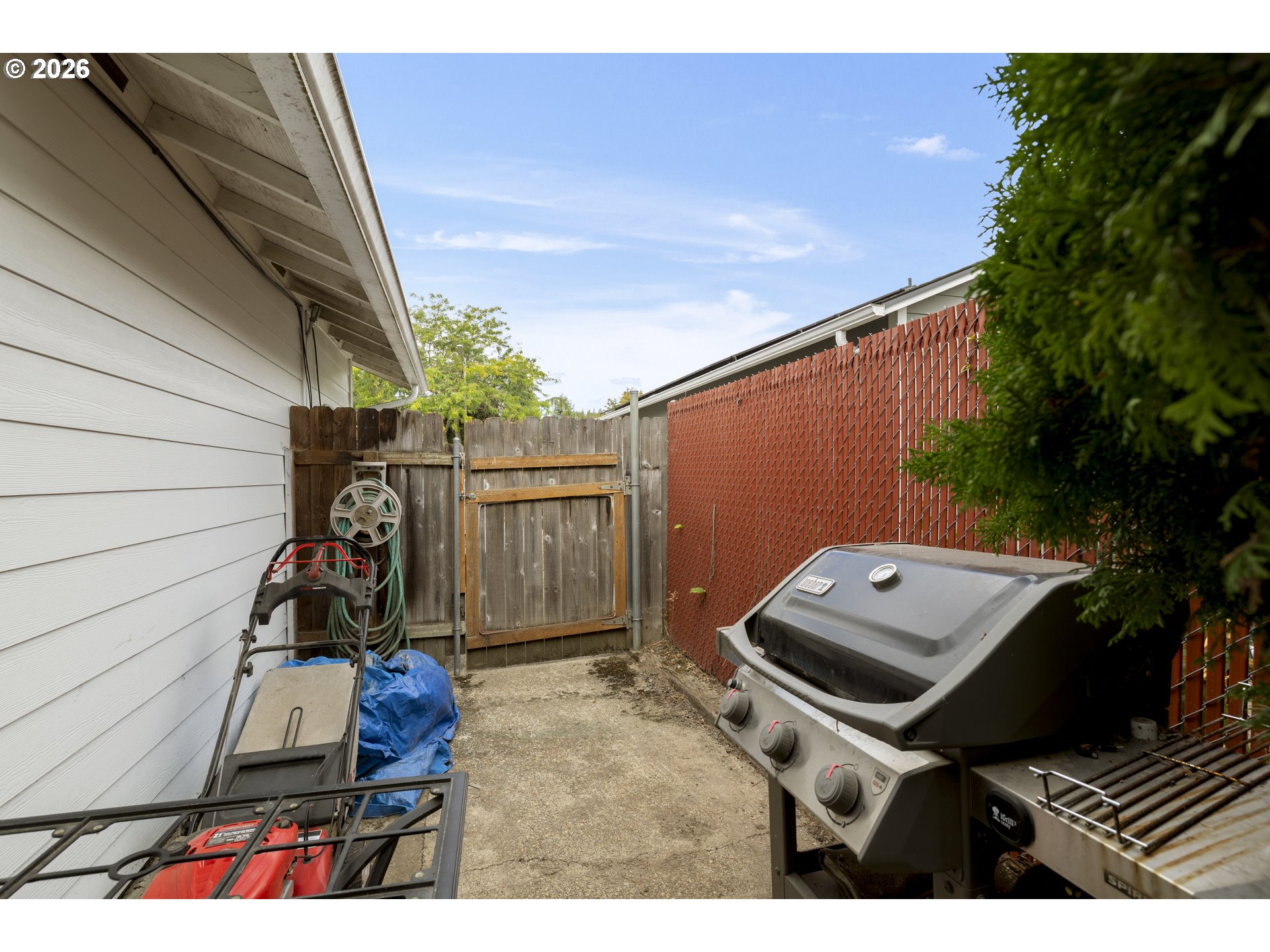 1143 Sw James Ct Property Photo 35