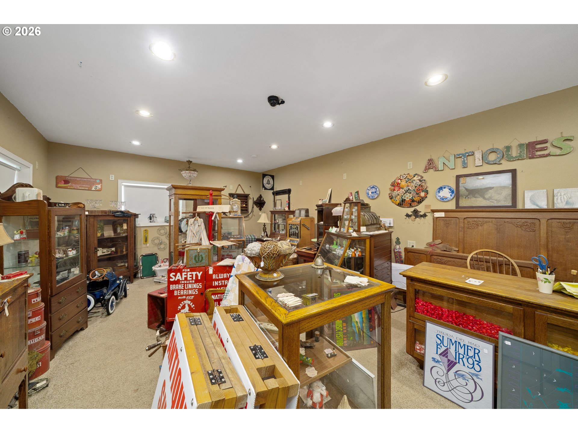 5750 Holly Ave Property Photo 31