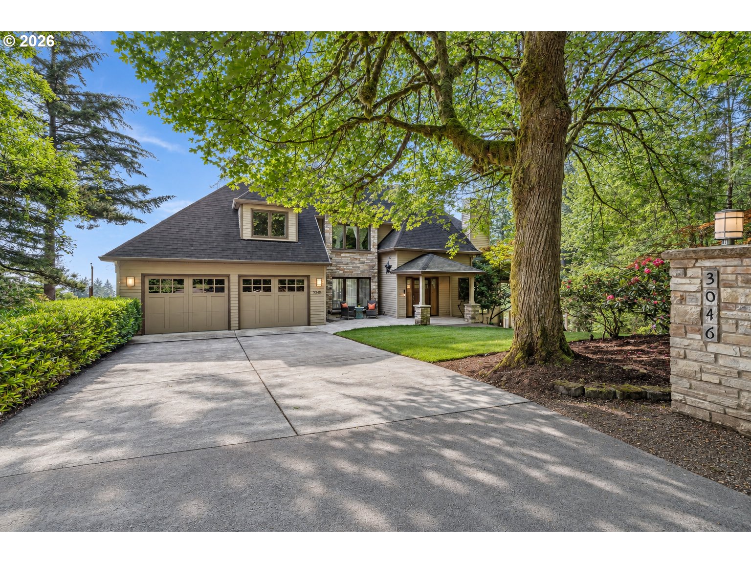 3046 Sw Fairmount Blvd Property Photo 1