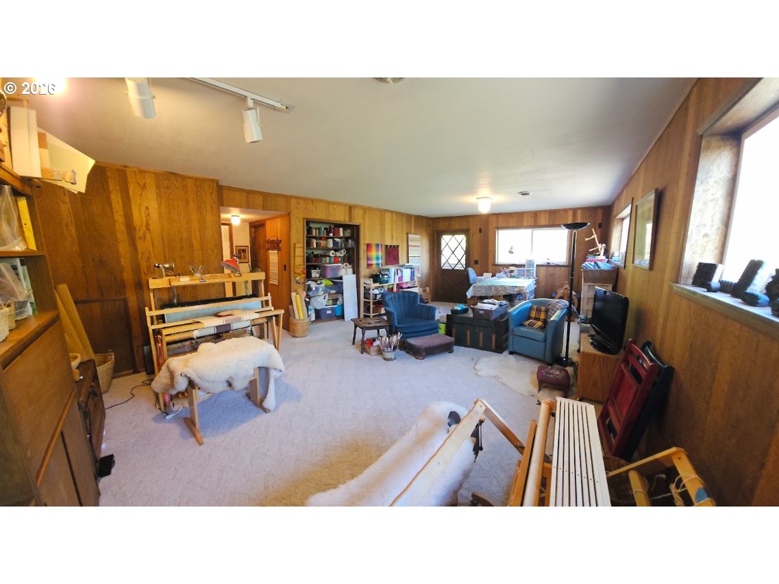 801 Colonial Rd Property Photo 31