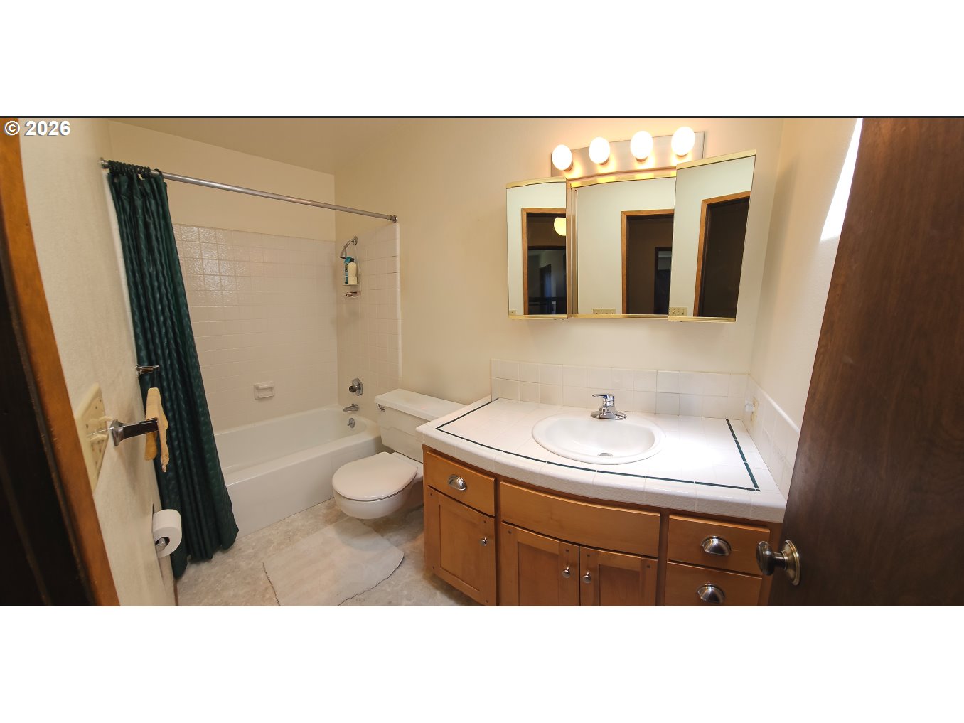 801 Colonial Rd Property Photo 33