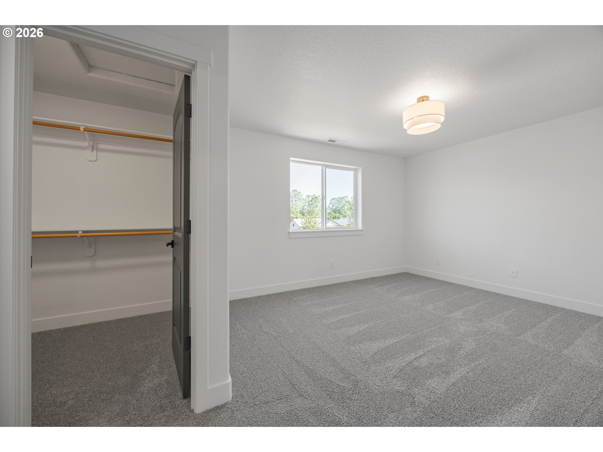 601 St Charles St Property Photo 14