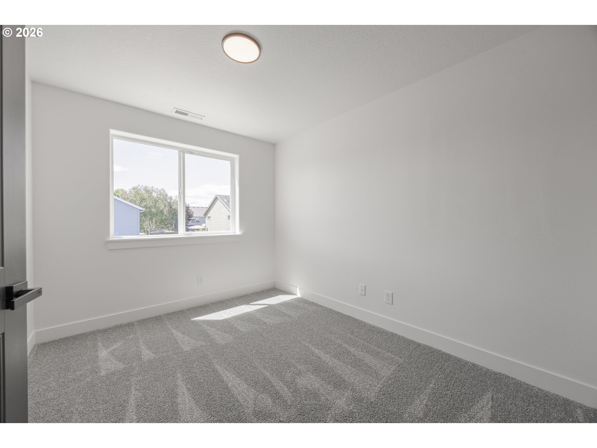 601 St Charles St Property Photo 20