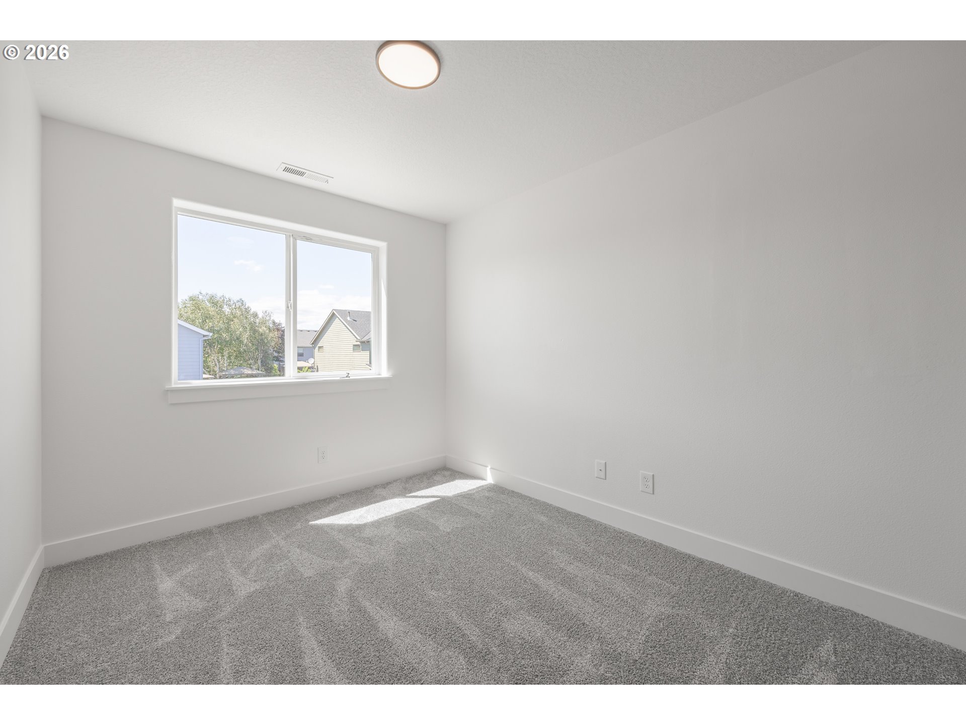 601 St Charles St Property Photo 22