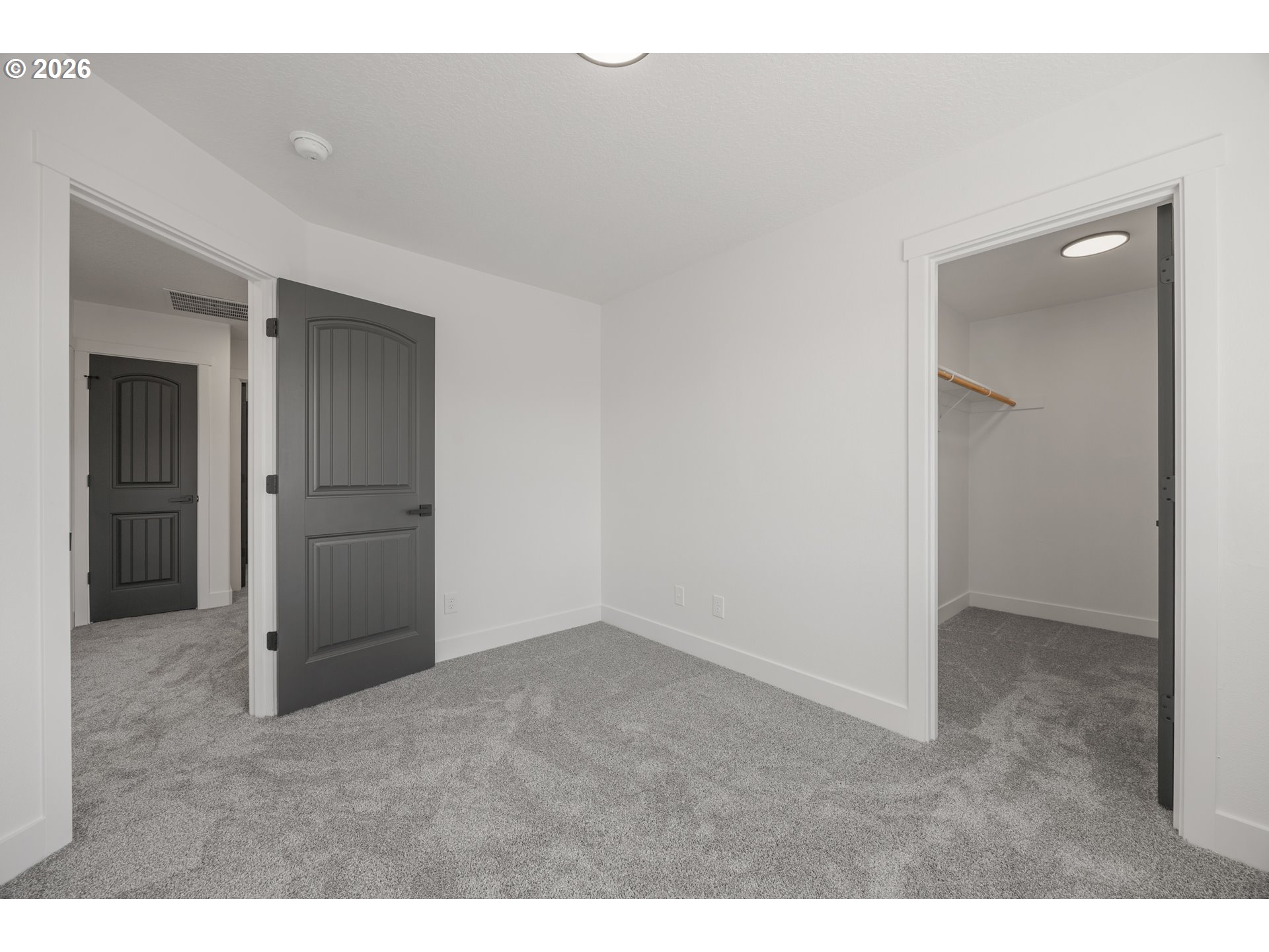 601 St Charles St Property Photo 24
