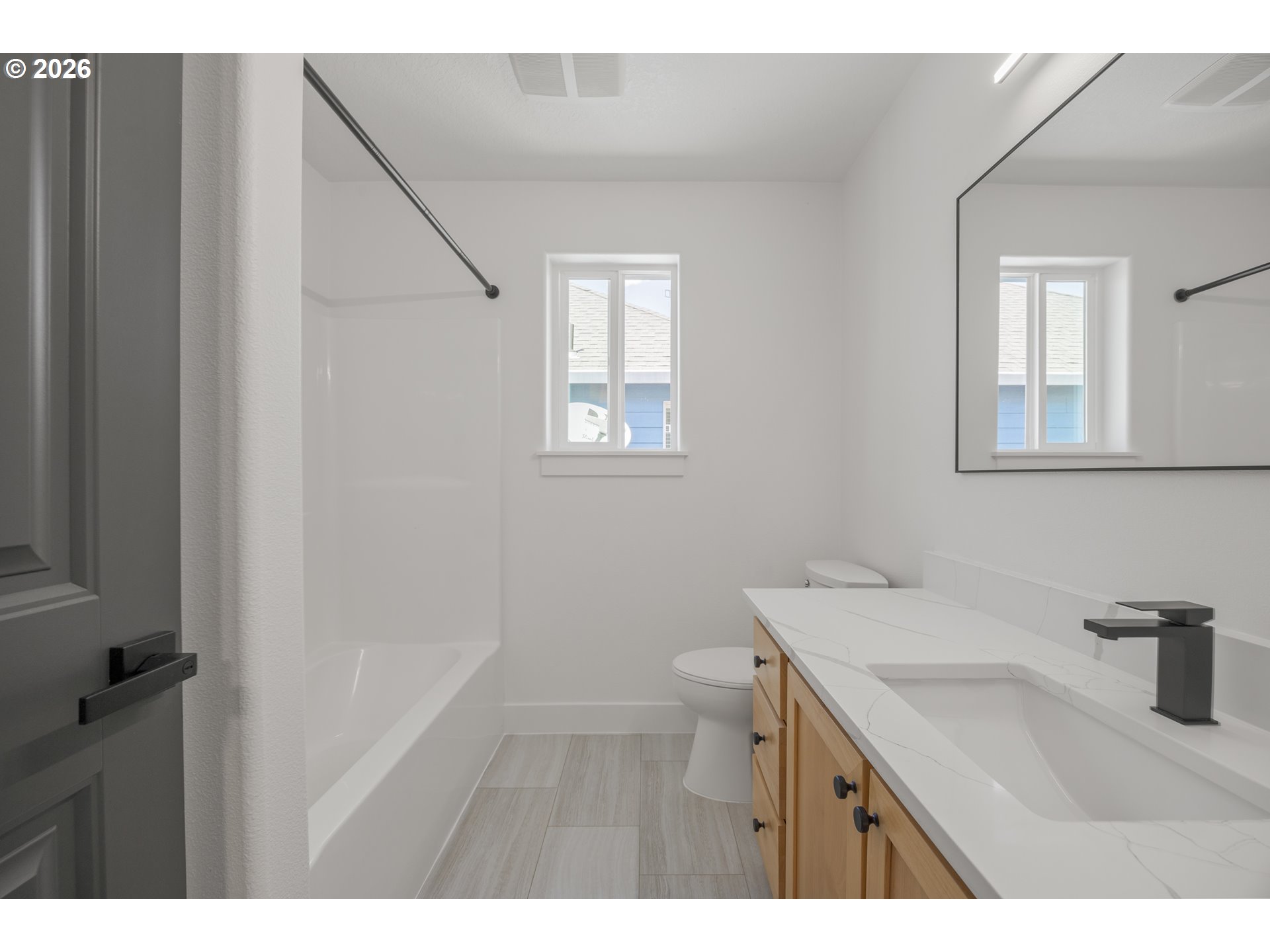 601 St Charles St Property Photo 25