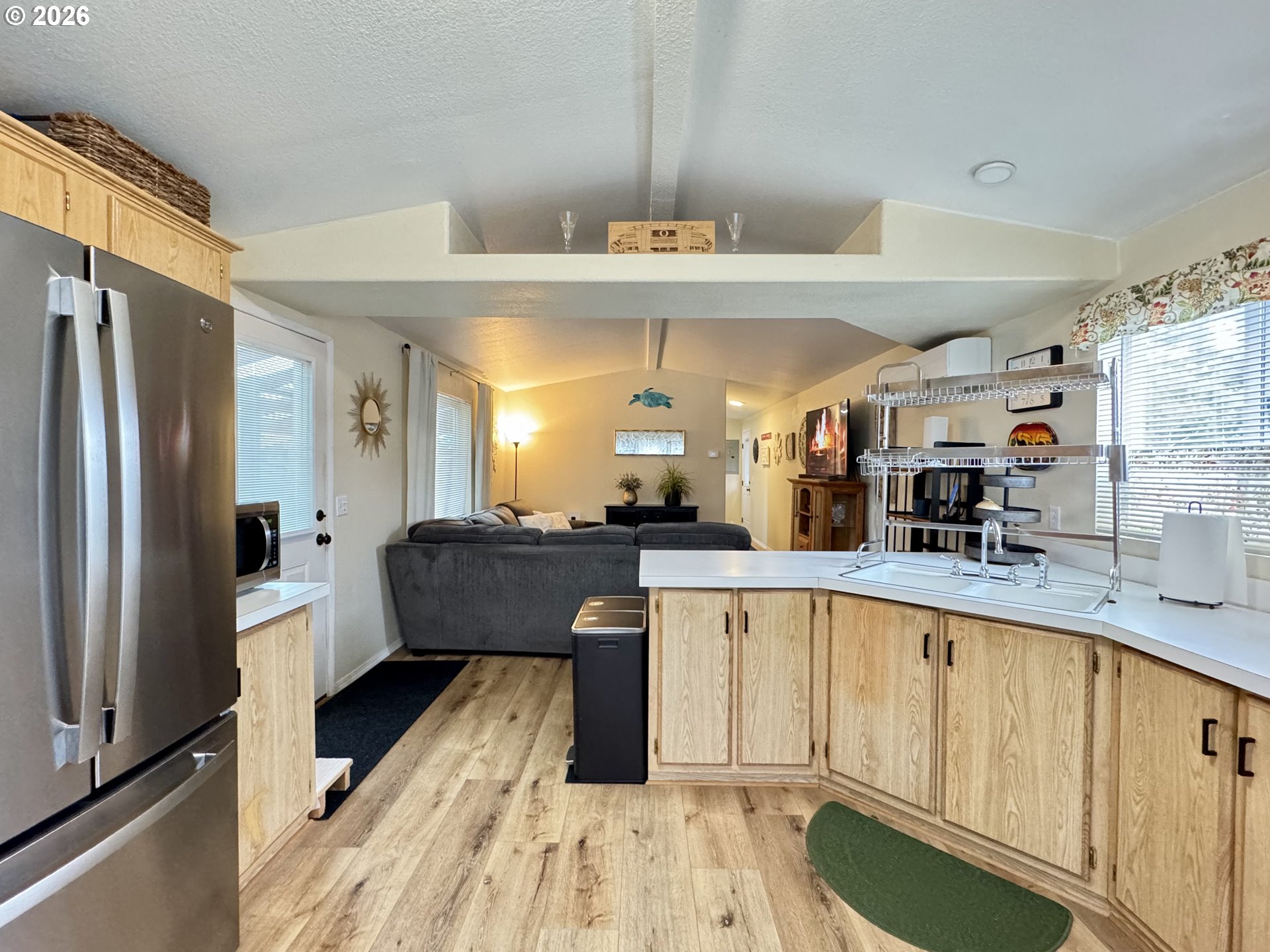 3760 Highway 101 1 Property Photo 20
