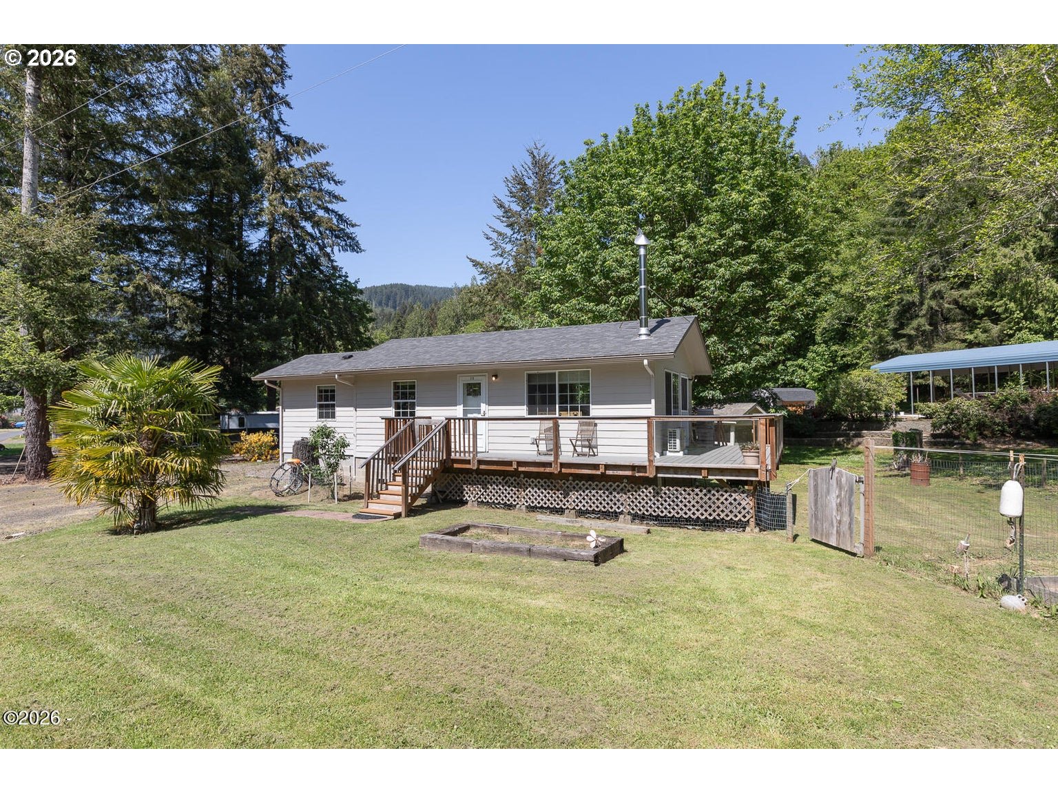 318 E Alsea Riviera Dr Property Photo 1