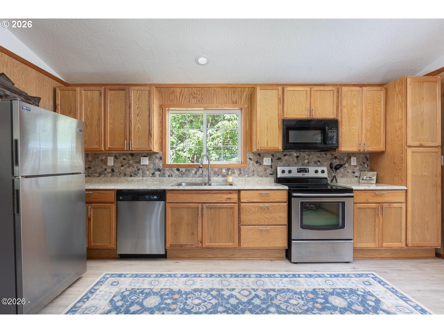 318 E Alsea Riviera Dr Property Photo 10