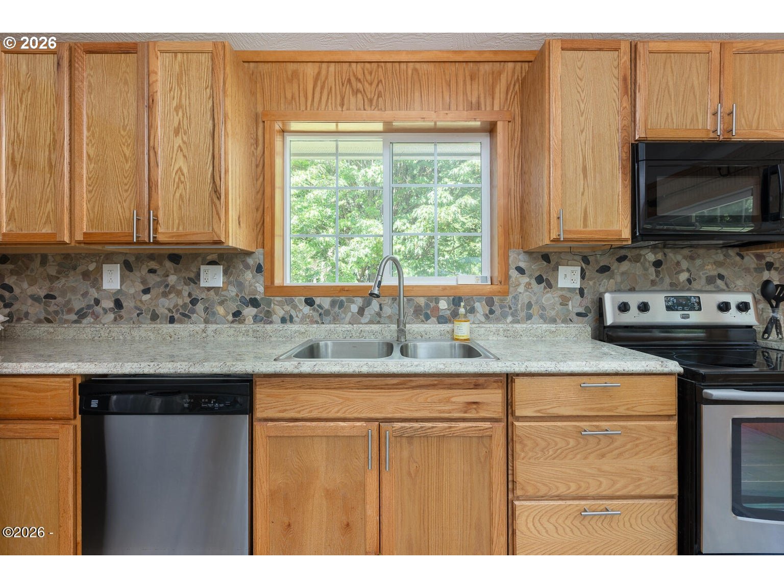 318 E Alsea Riviera Dr Property Photo 11