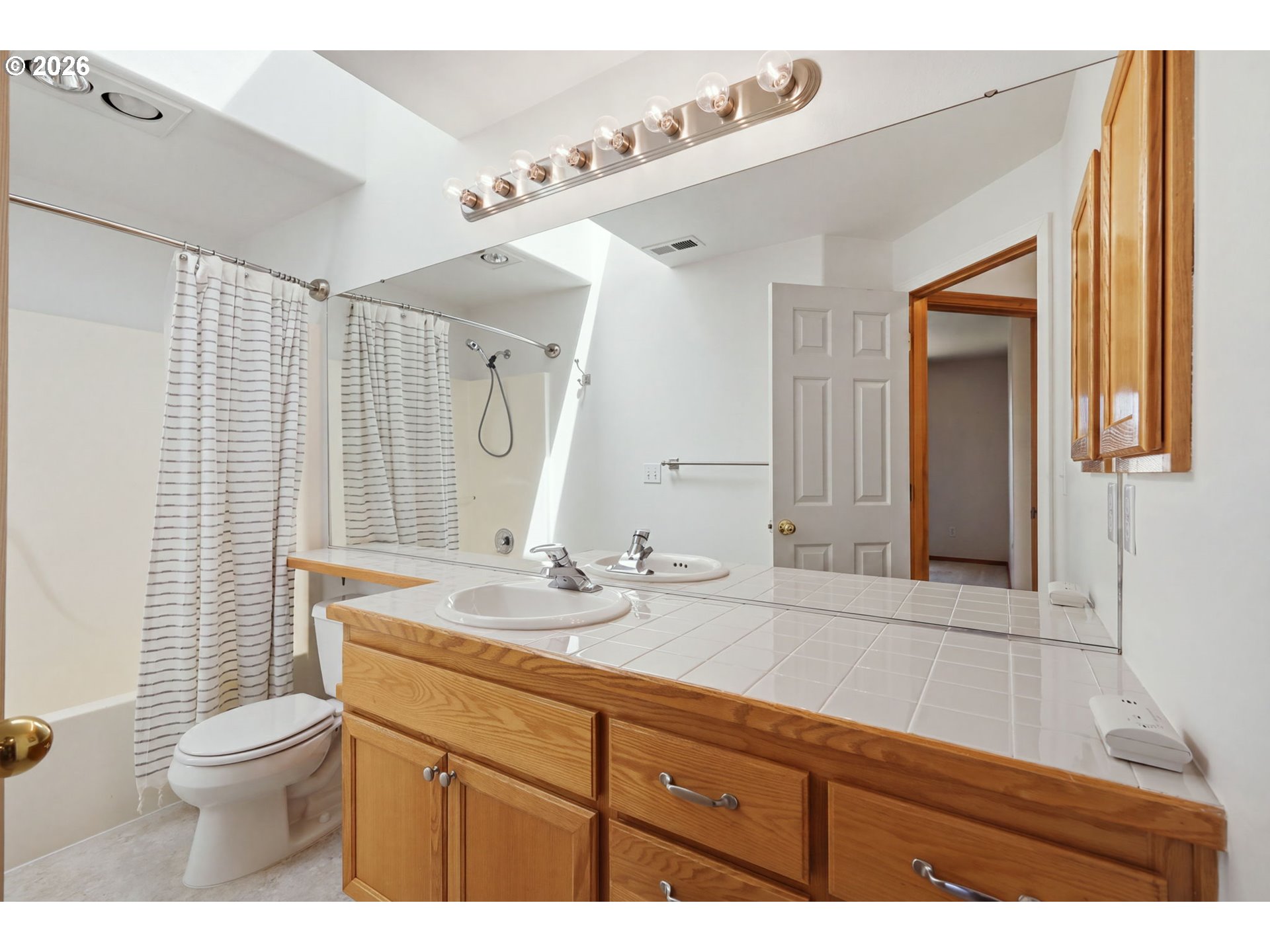 367 Lynnbrook Dr Property Photo 32