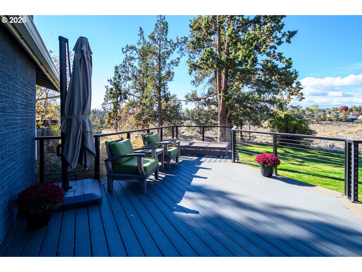 1233 Sw Canyon Dr Property Photo 31