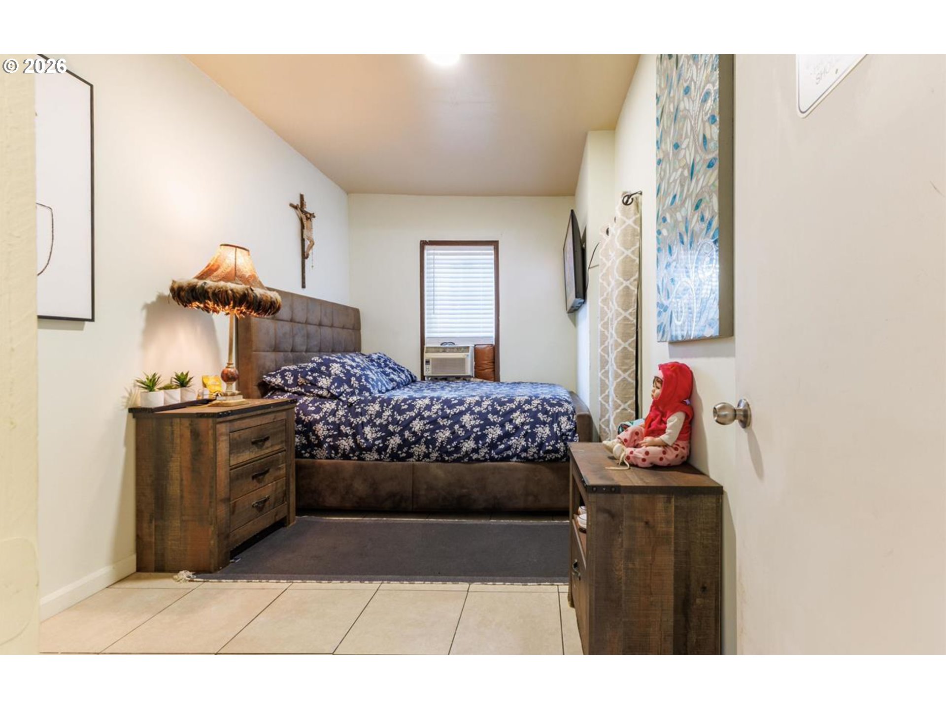 1329 Baker St Property Photo 14