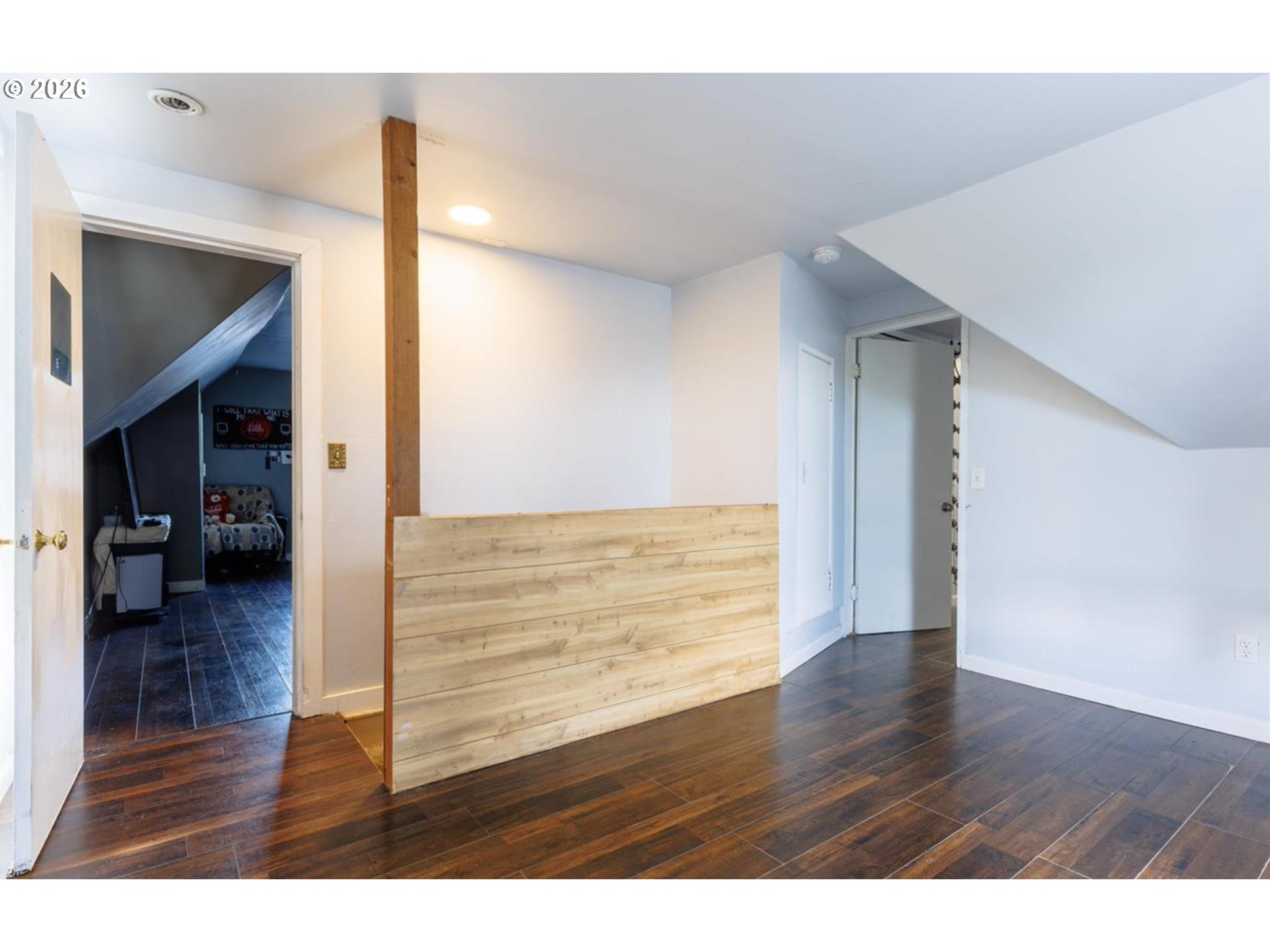 1329 Baker St Property Photo 16