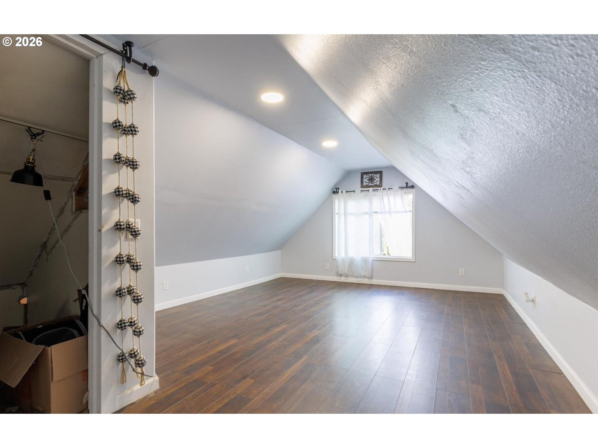 1329 Baker St Property Photo 19