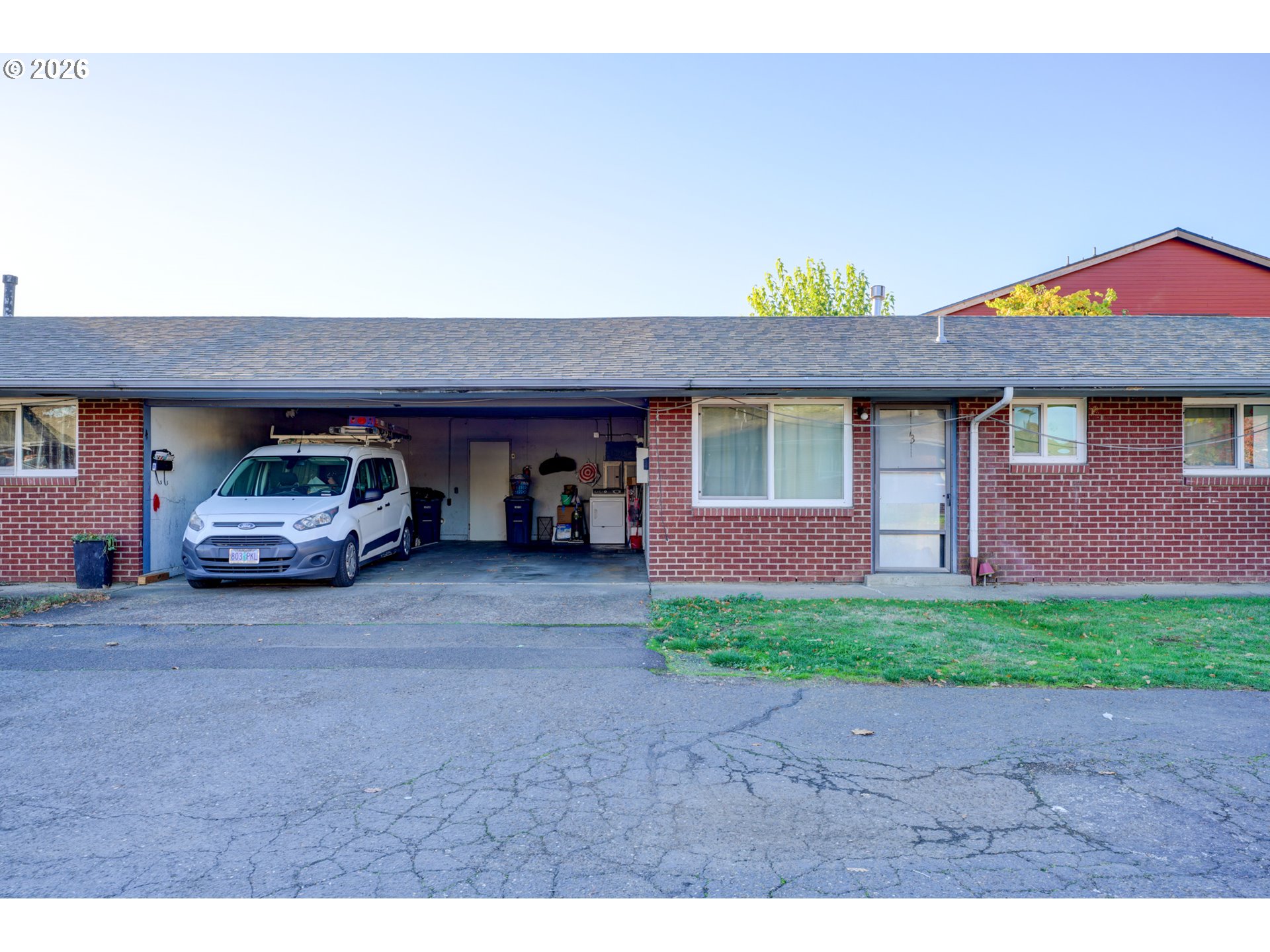 1049 Se Walnut St Property Photo 34