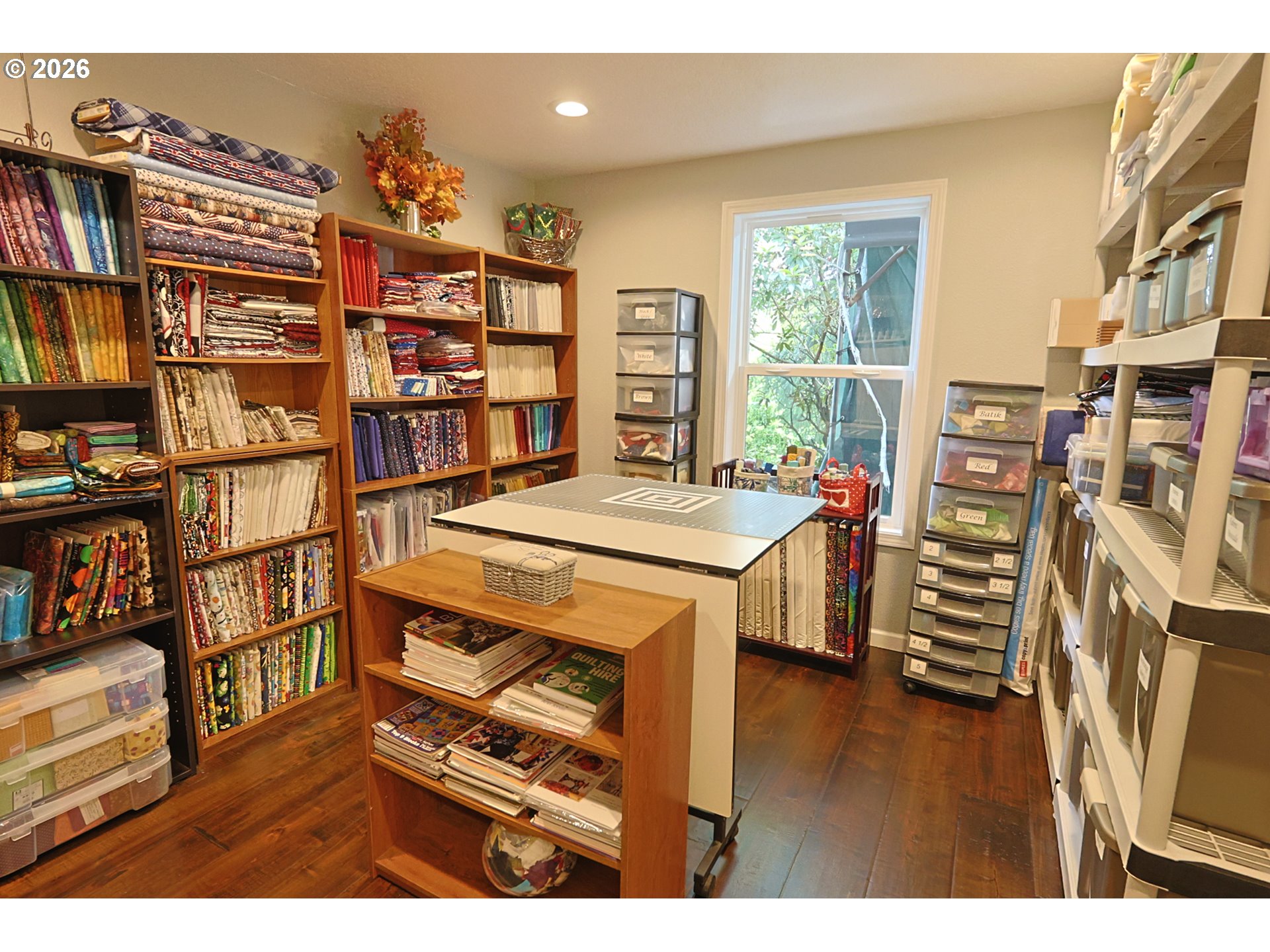 1689 Applewood Dr Property Photo 26