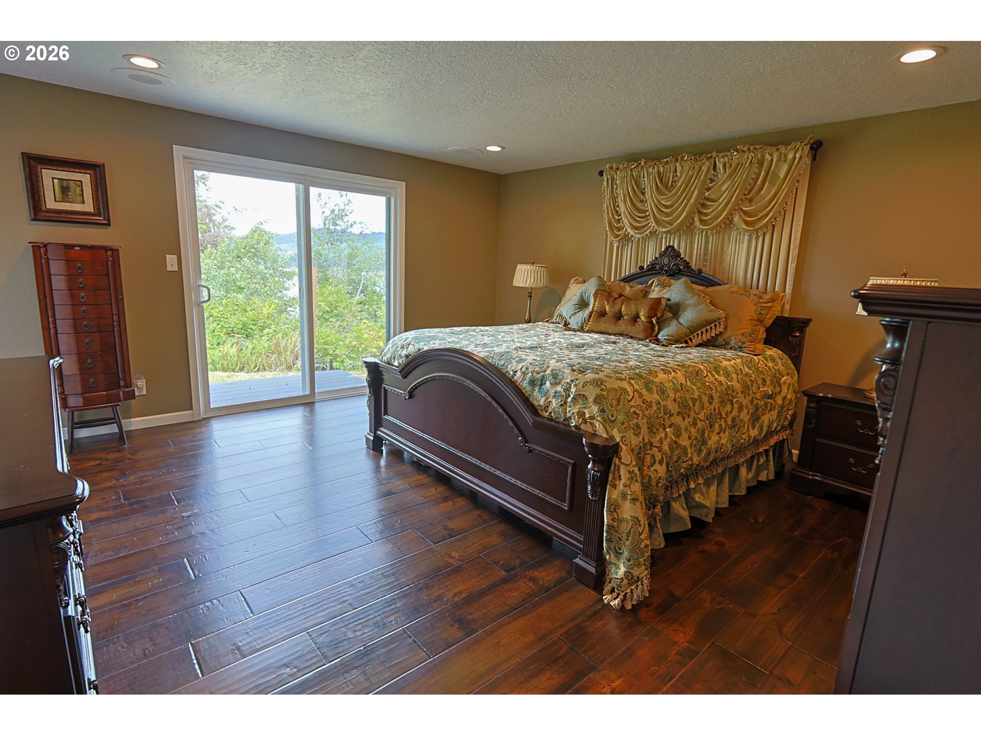 1689 Applewood Dr Property Photo 27