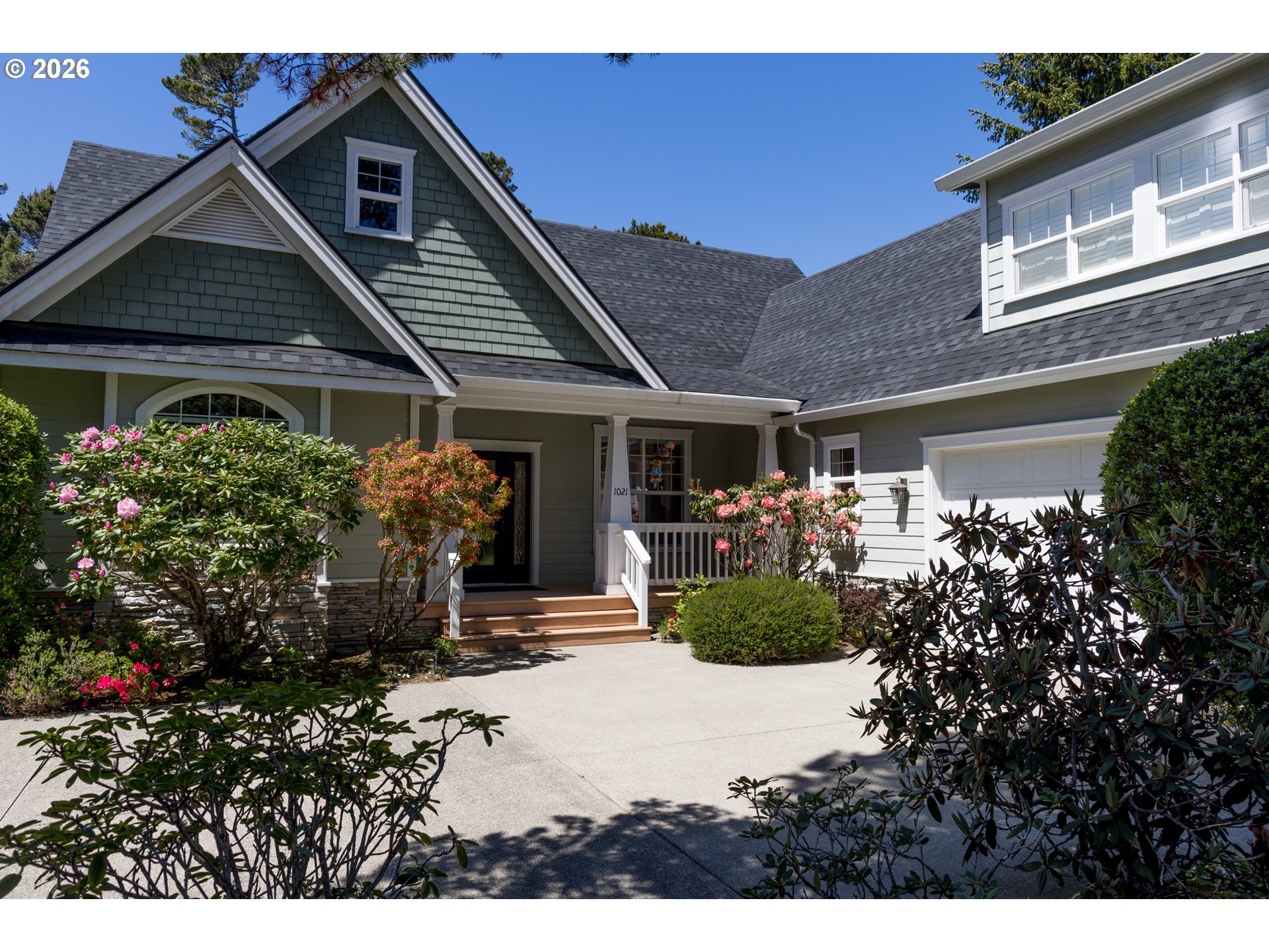 1021 PRESTWICK CT Property Photo 1