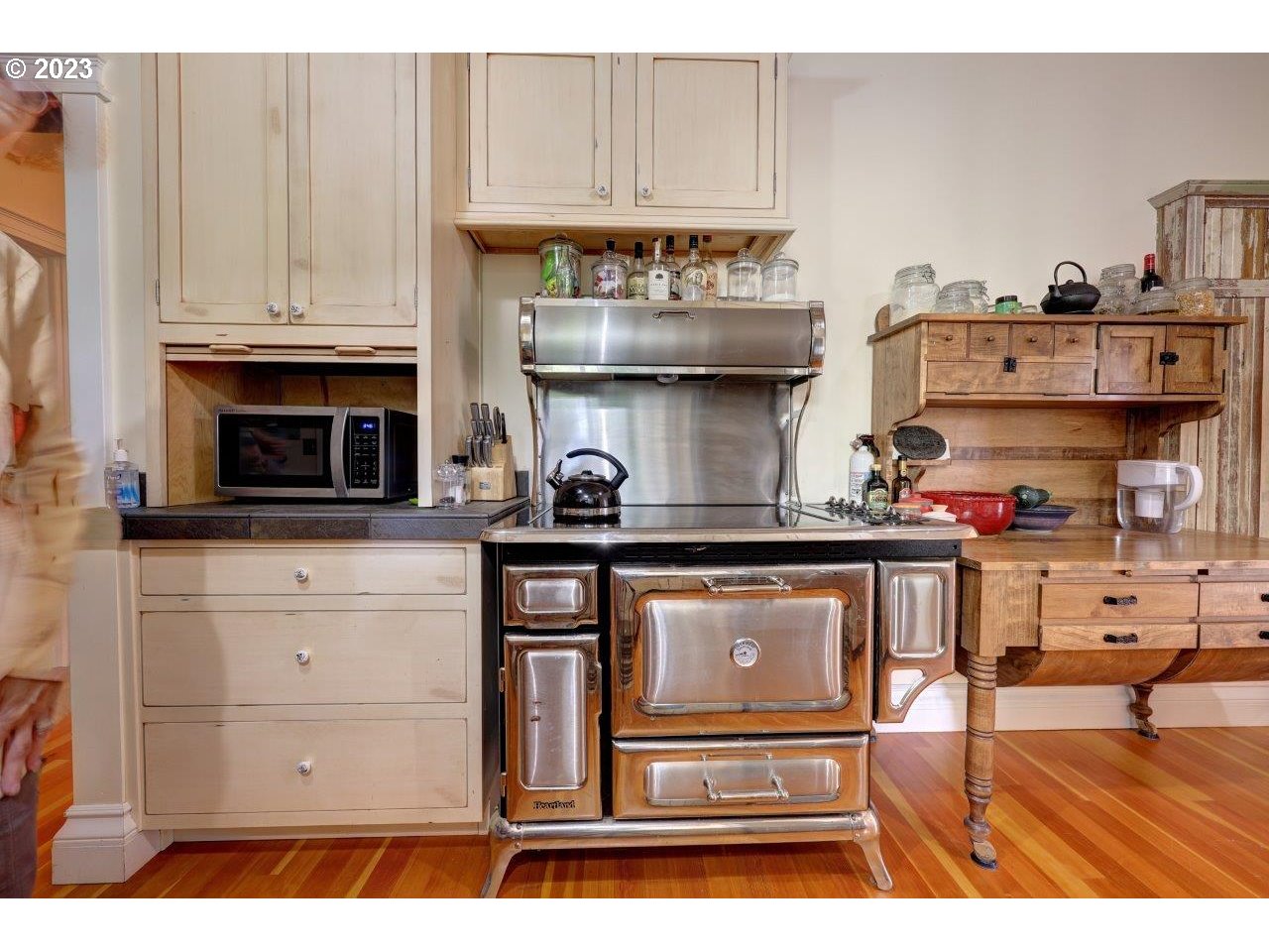 12810 A St Property Photo 11