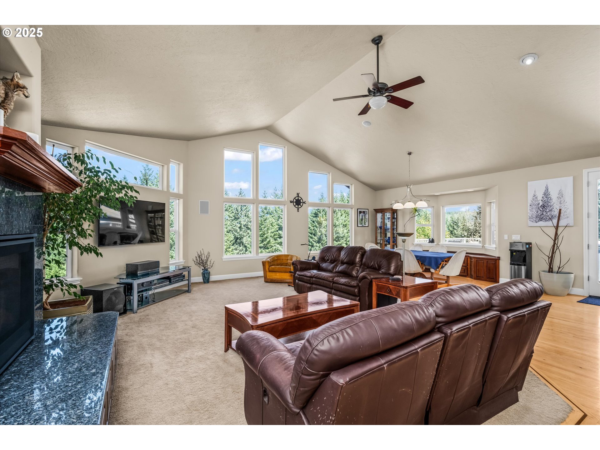 27067 Pickens Rd Property Photo 6