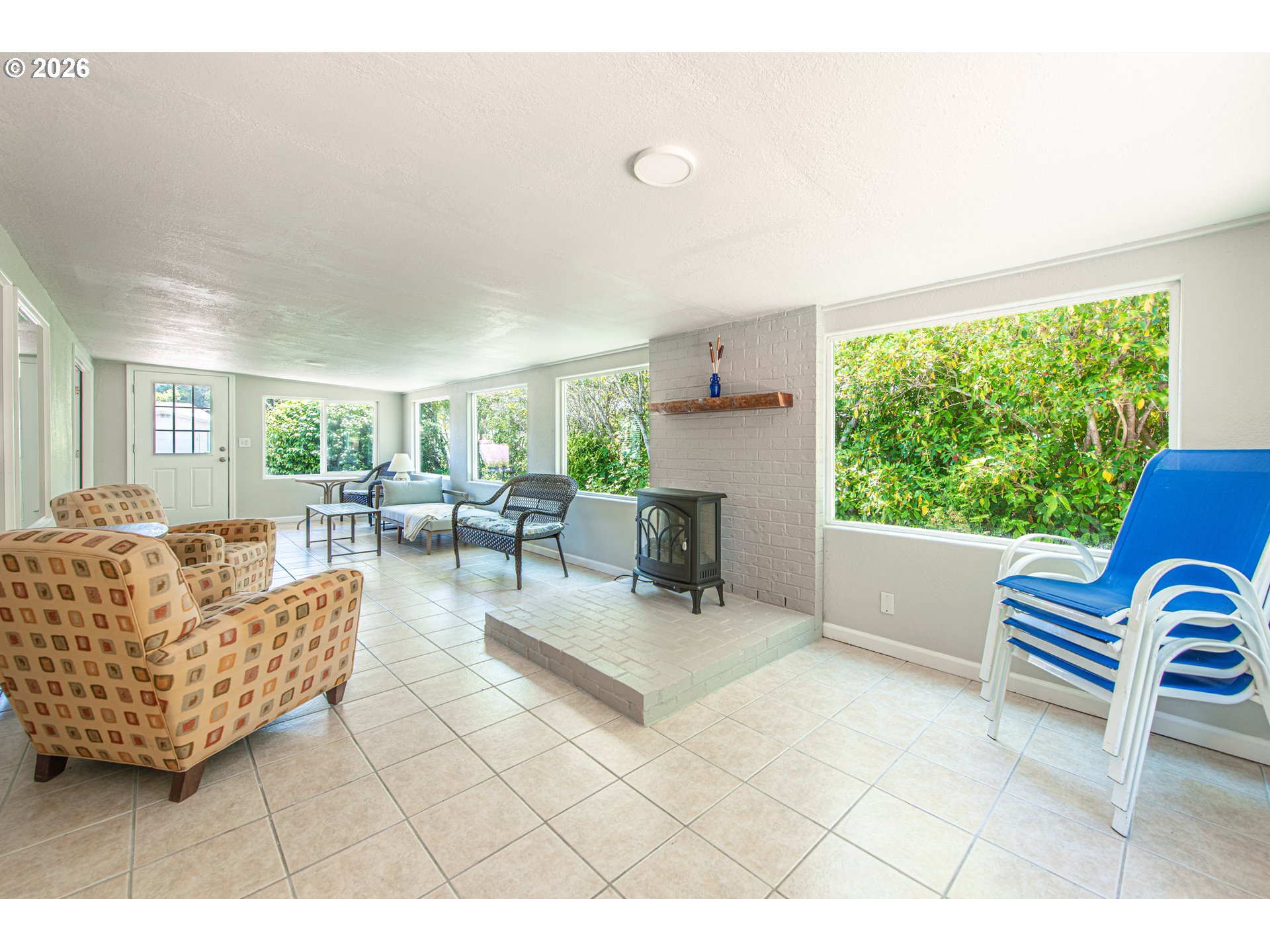 1600 Rhododendron Dr 407 Property Photo 15