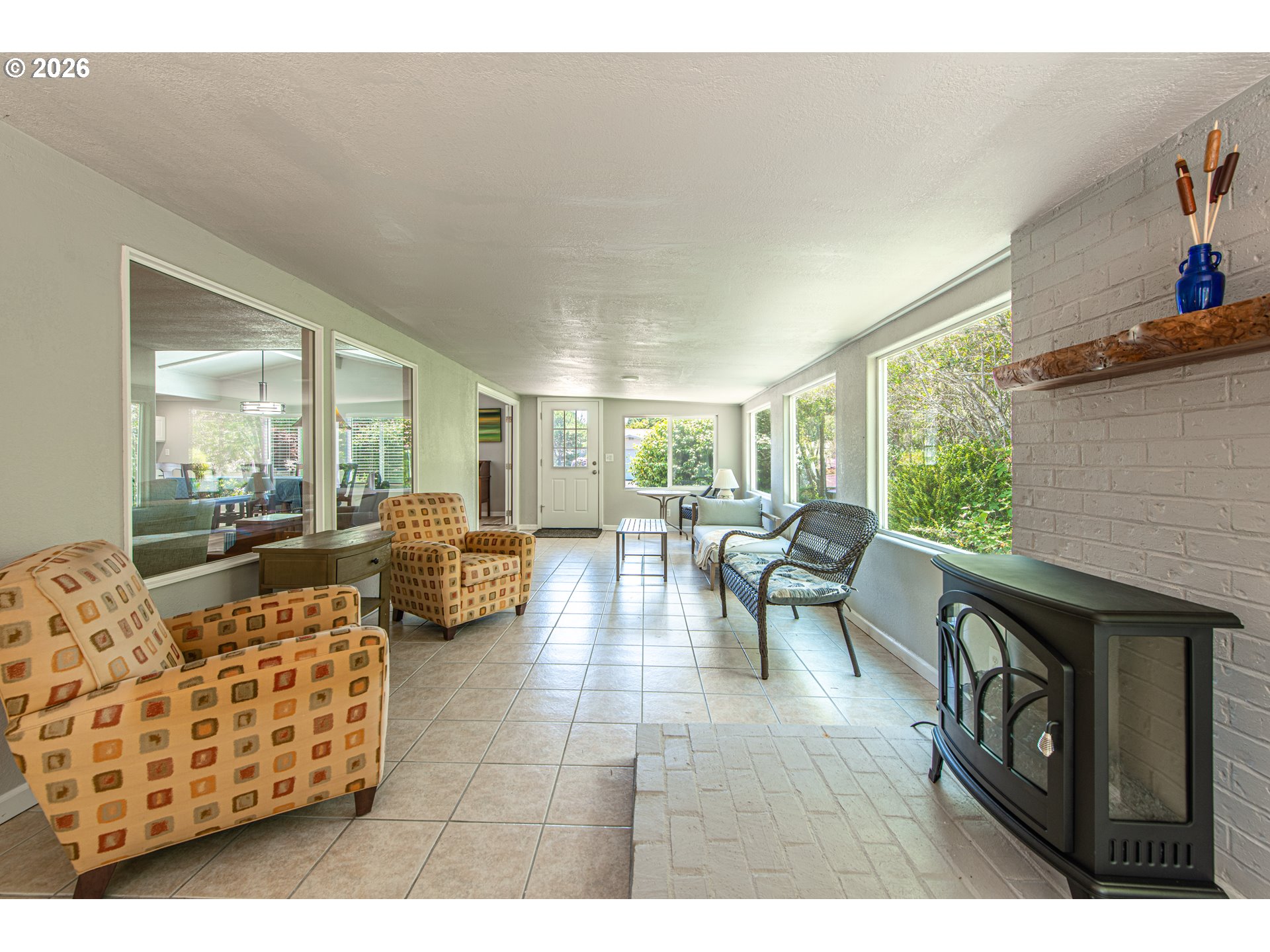 1600 Rhododendron Dr 407 Property Photo 16