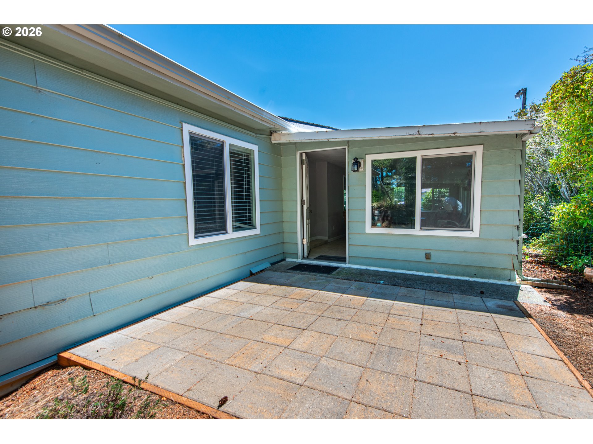 1600 Rhododendron Dr 407 Property Photo 31