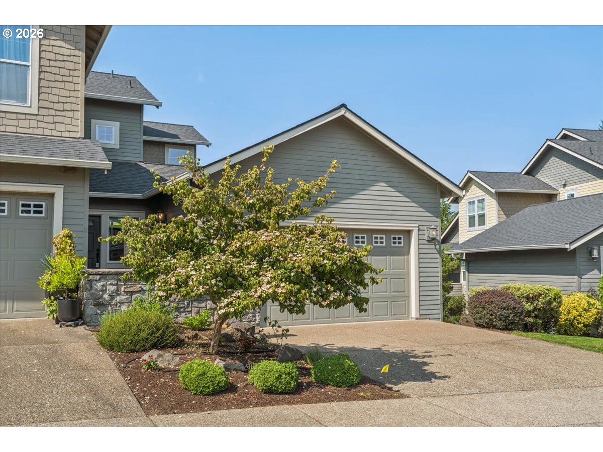10148 Se Bristol Loop Property Photo 2