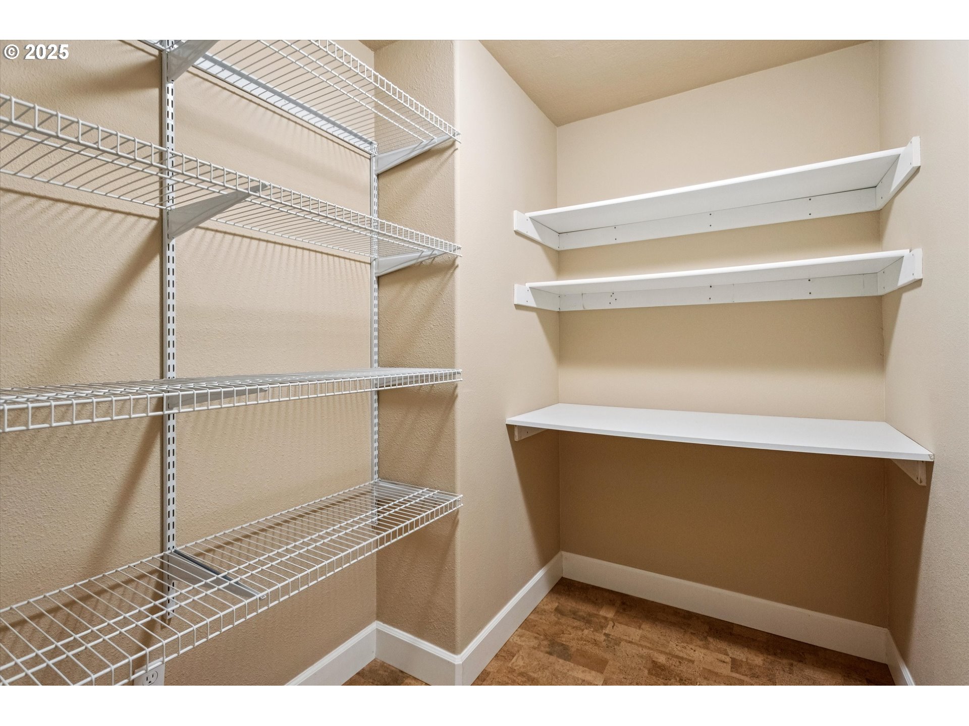 10148 Se Bristol Loop Property Photo 23