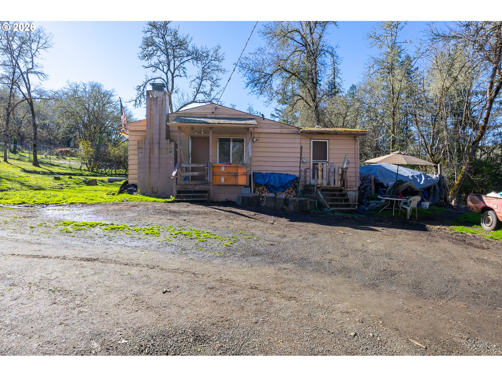 1176 Whistlers Ln Property Photo 1