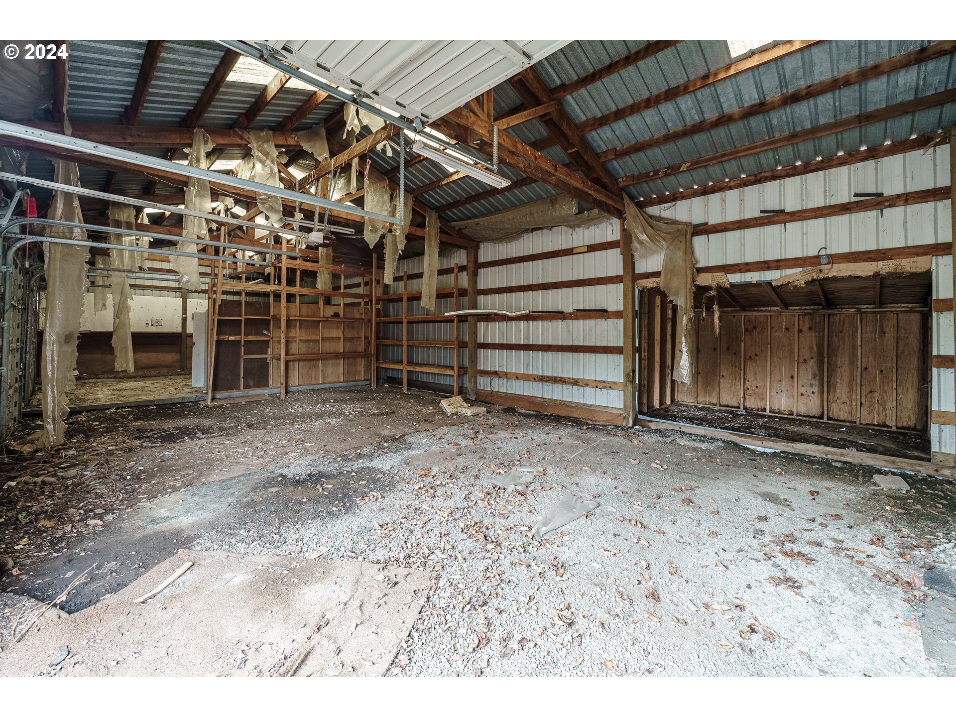 2505 Se Troutdale Rd Property Photo 24