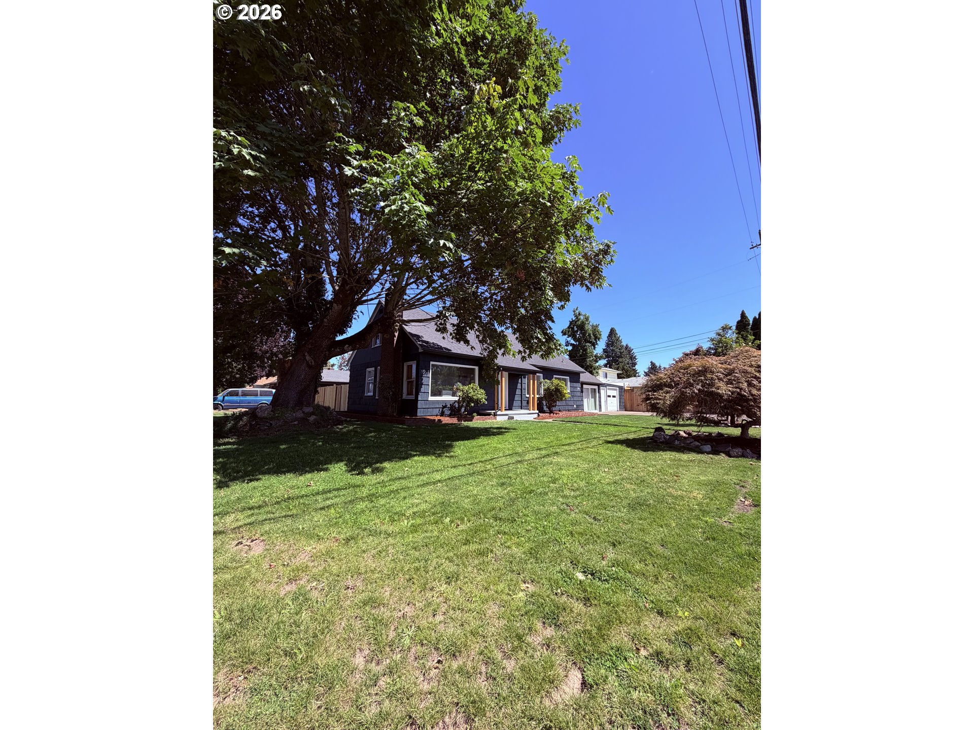 775 Howard Ave Property Photo 23