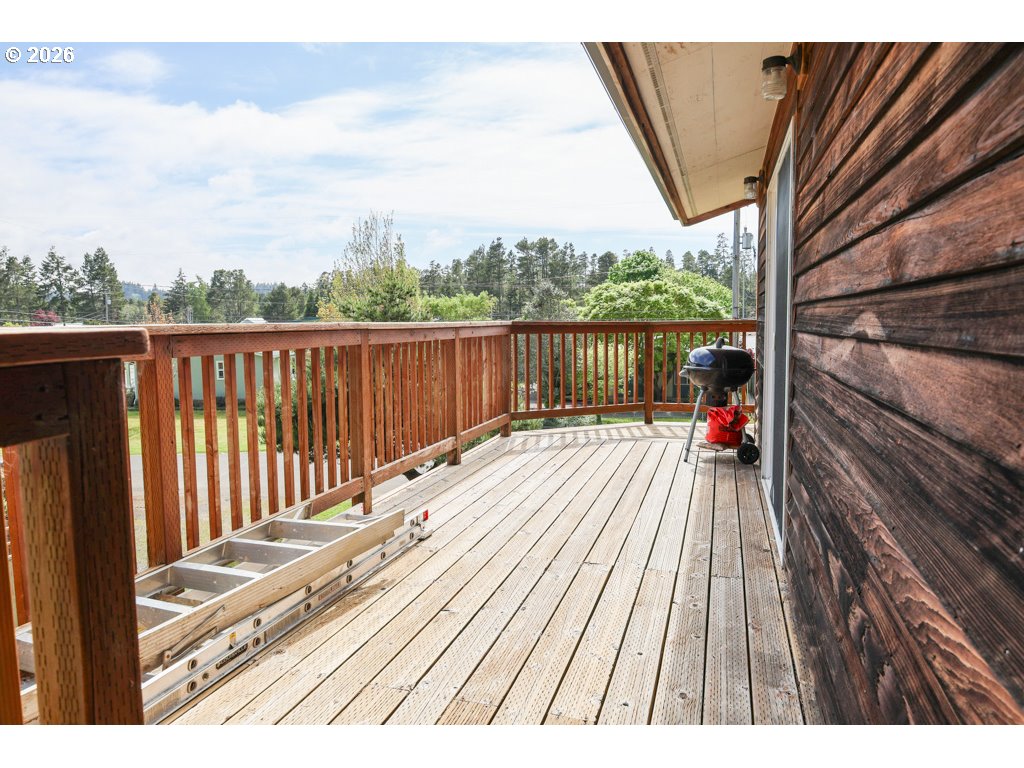 610 Tiara St Property Photo 21