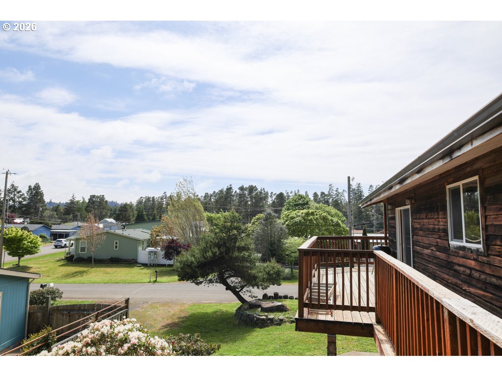 610 Tiara St Property Photo 22