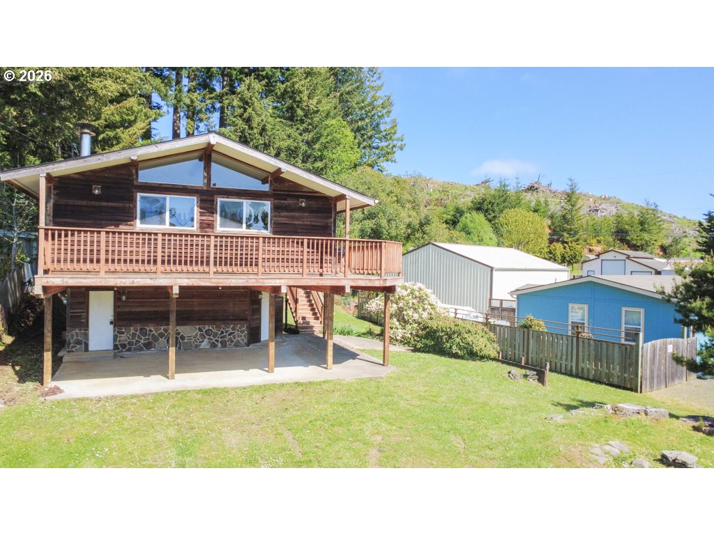 610 Tiara St Property Photo 29