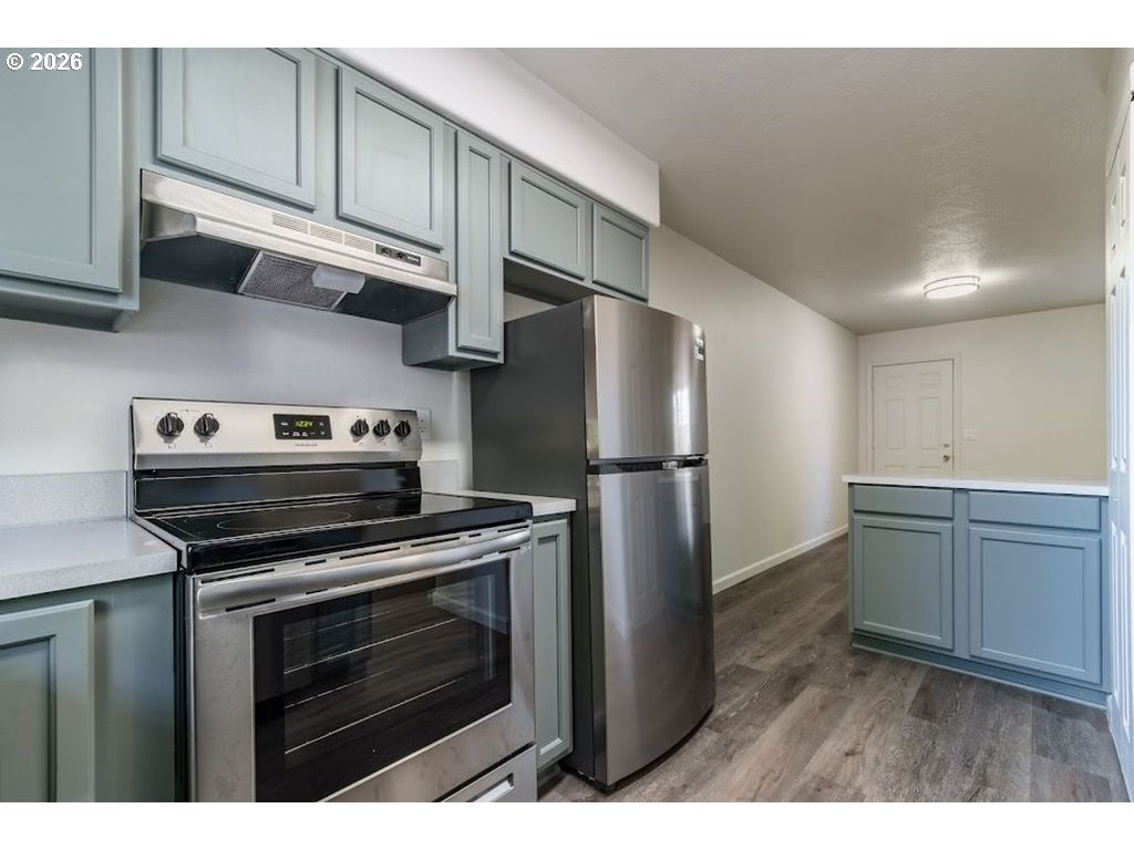 2447 Roosevelt Blvd Property Photo 11
