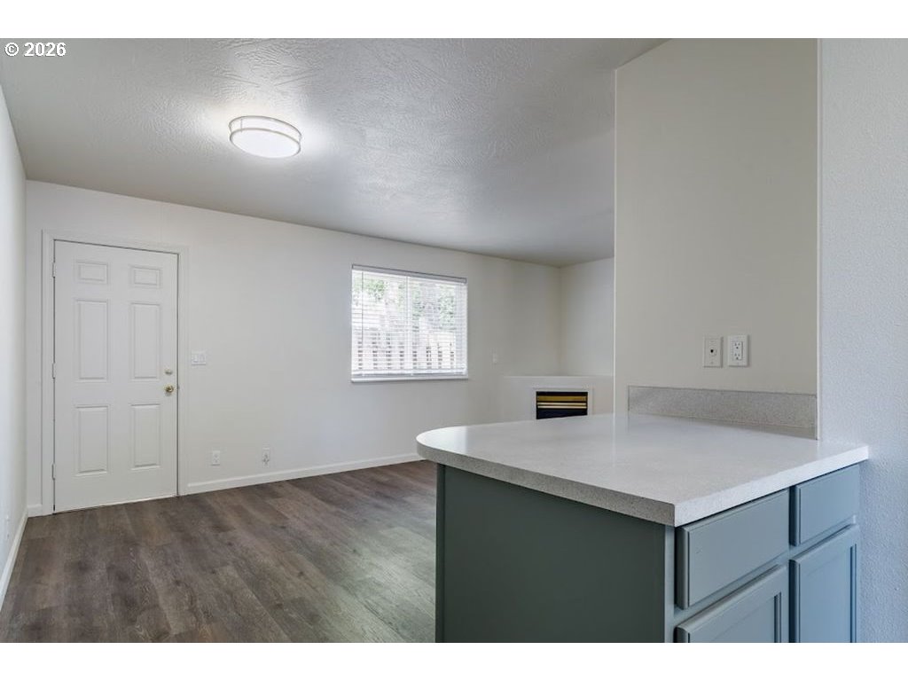2447 Roosevelt Blvd Property Photo 13