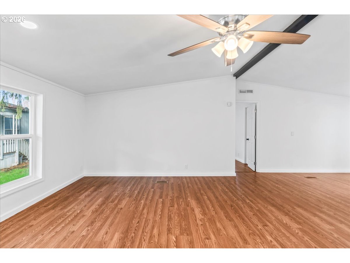 5050 Columbus St #70 Property Photo 5