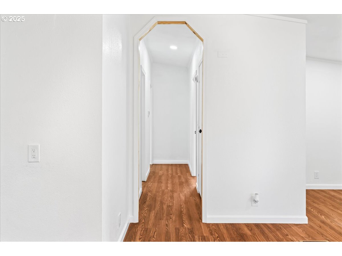 5050 Columbus St #70 Property Photo 17