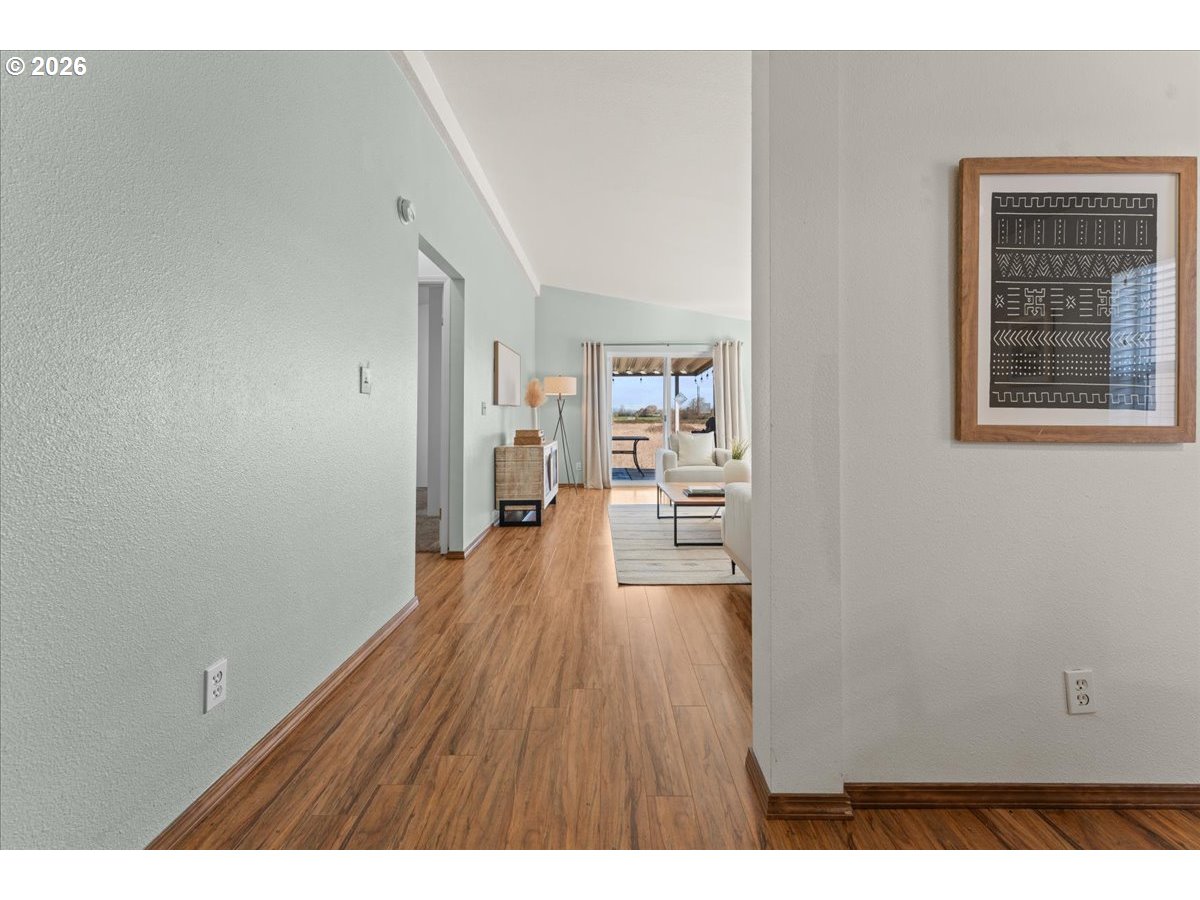 51374 Se Hoodview Dr Property Photo 27