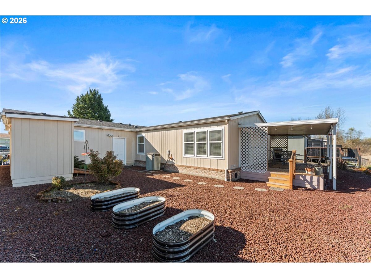 51374 Se Hoodview Dr Property Photo 36