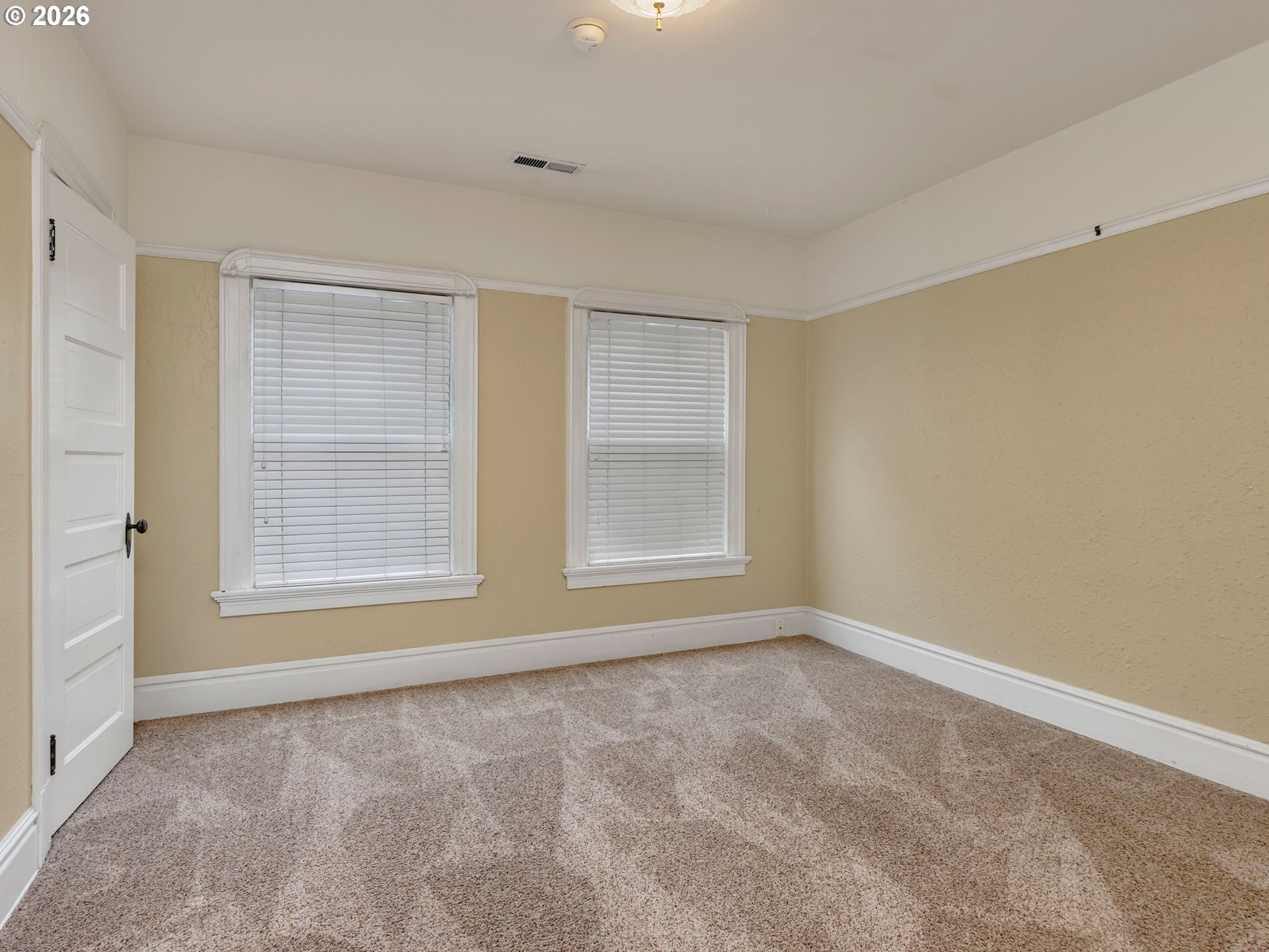1808 Ne Wasco St Property Photo 37
