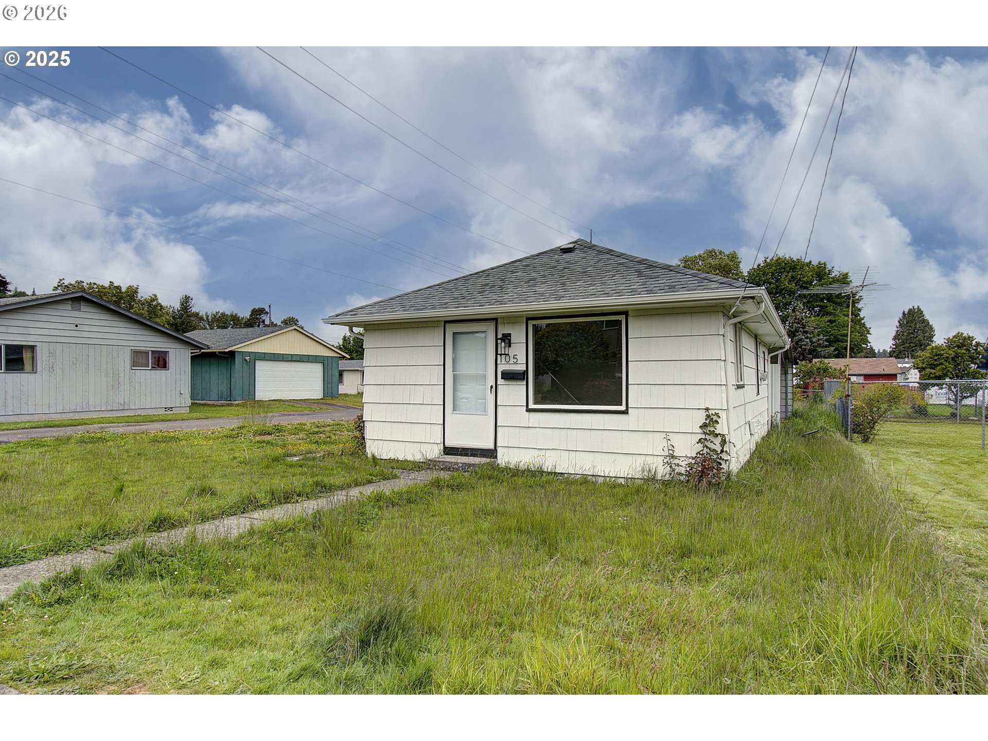 105 Redpath Property Photo 23