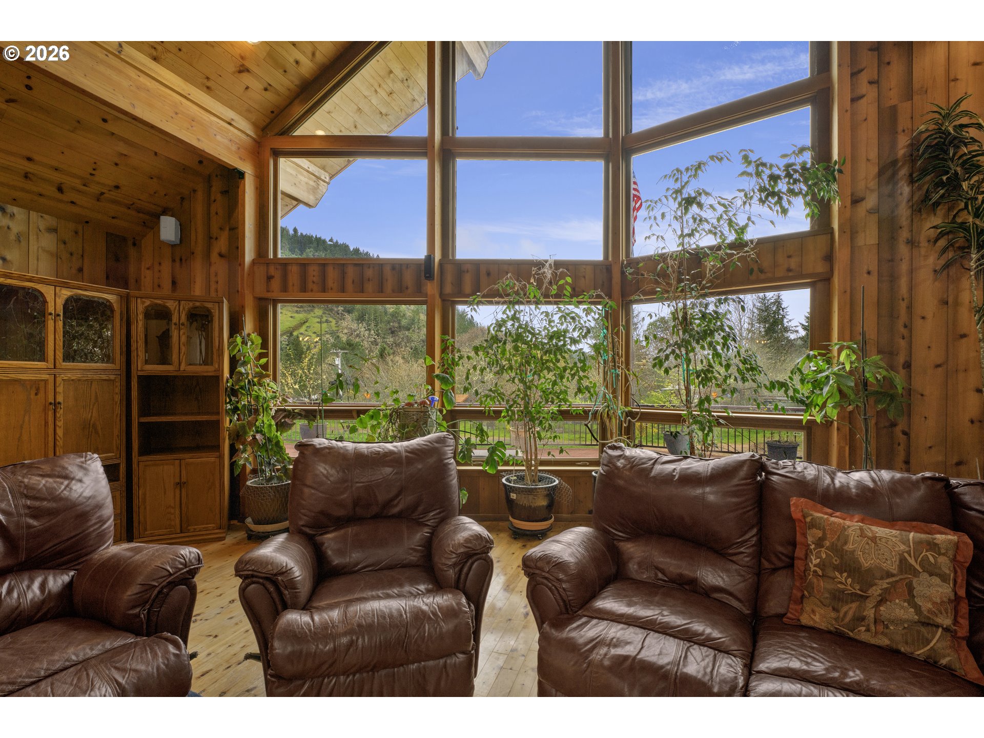 6700 Upper Olalla Rd Property Photo 6