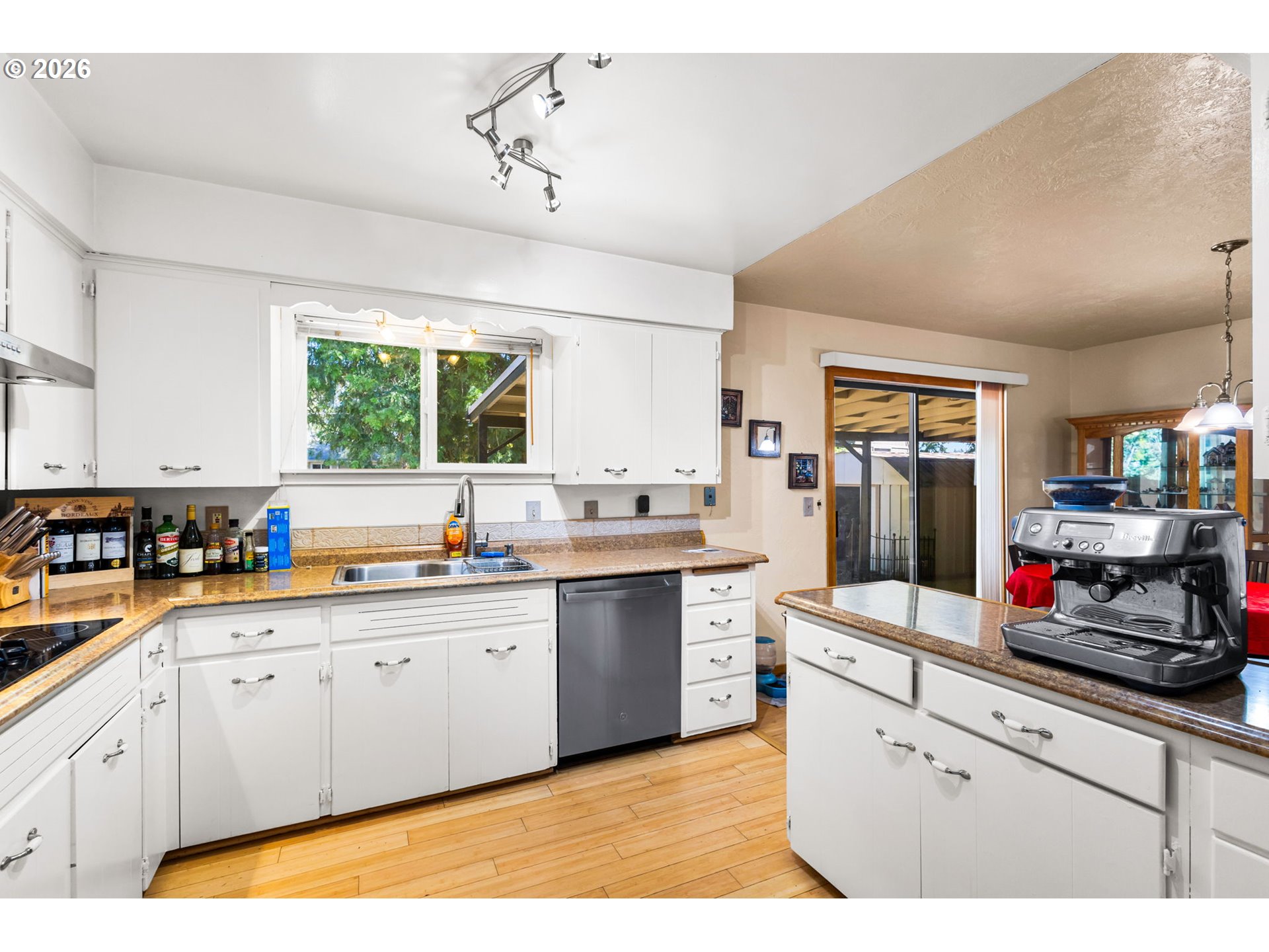 2617 Fulton St Property Photo 14