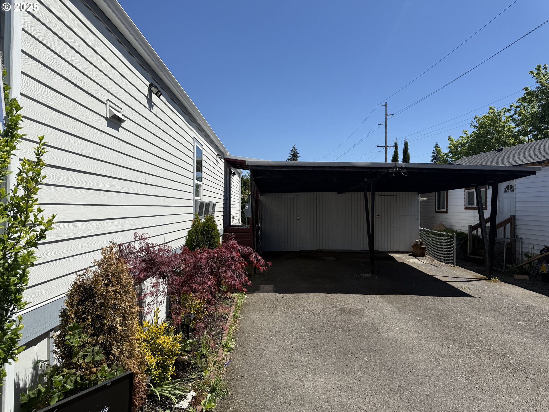 13045 Se Stark St 124 Property Photo 15