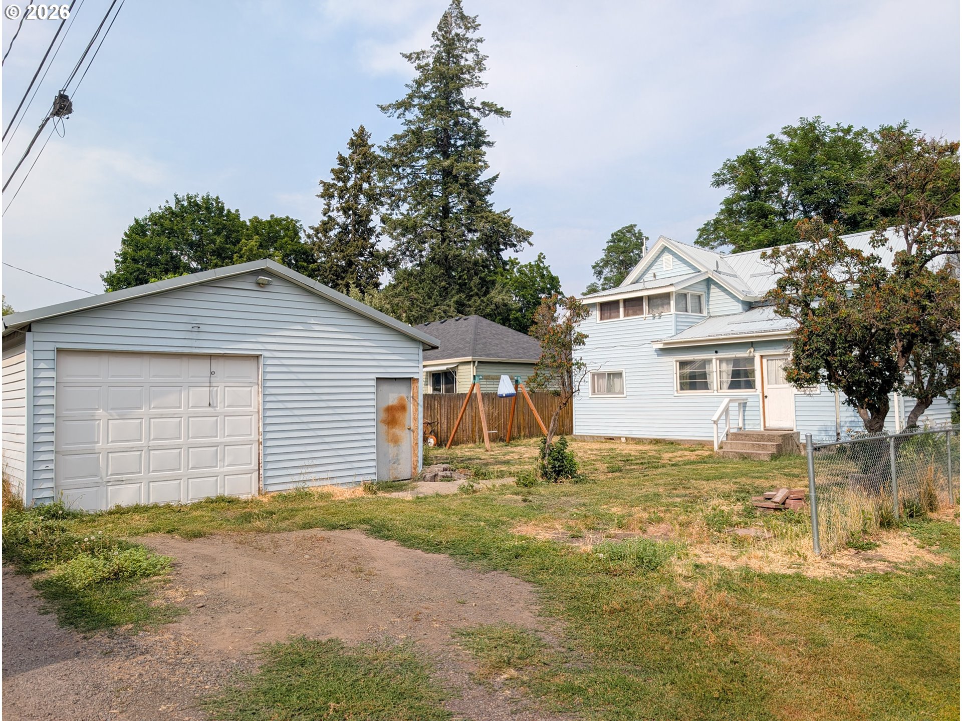 2104 1st St Property Photo 23
